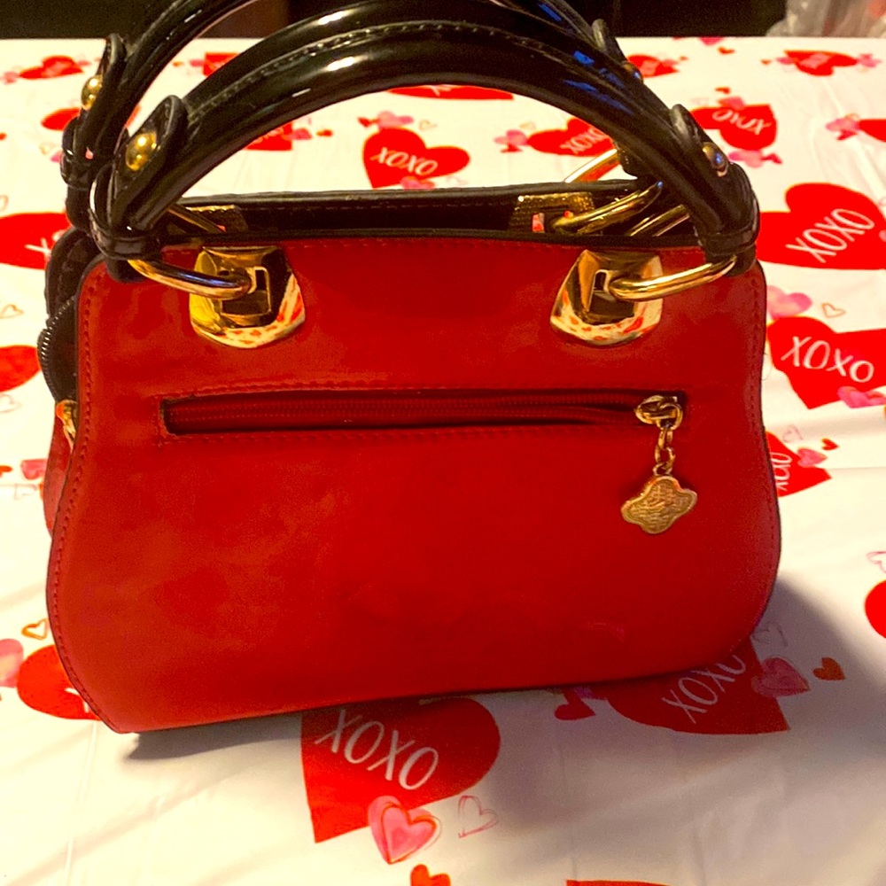 Red and black purse